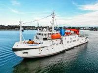 Navio de pesquisa à venda