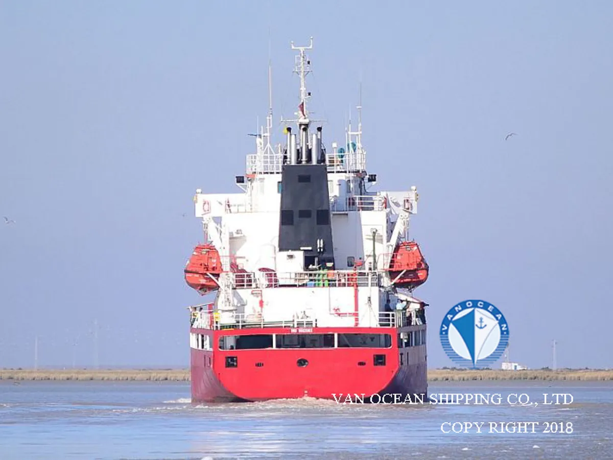 Navio-tanque de óleo/produtos químicos à venda