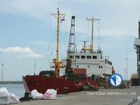 Navio frigorífico à venda