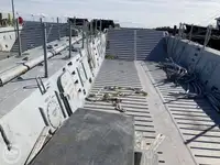 Balsa de desembarque, tanque à venda