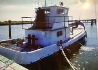 Navio de abastecimento à venda