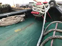 Rebocador à venda