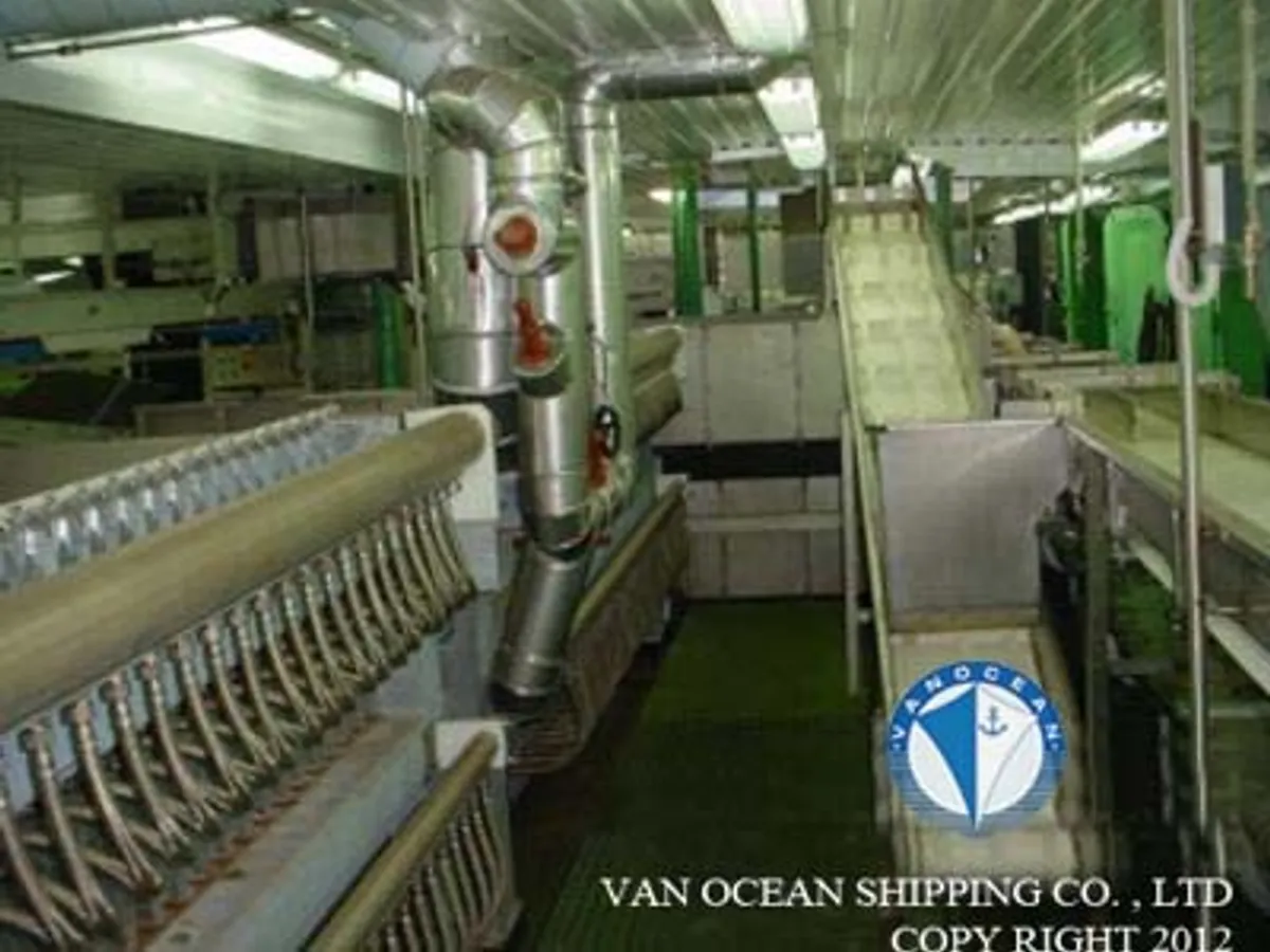 Navio de pesca de arrasto à venda