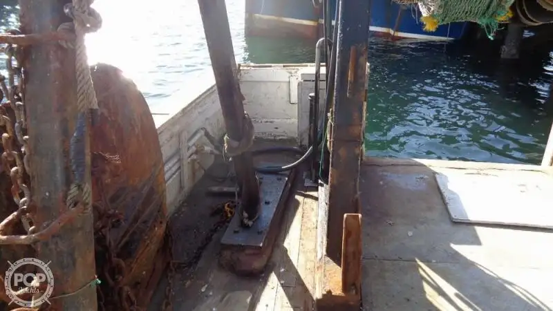 Navio de pesca de arrasto à venda