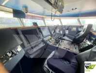Navio de passageiros à venda