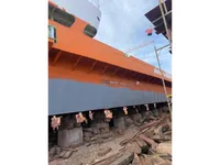 Navio de passageiros à venda