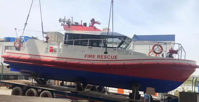 Barcos de trabalho à venda
