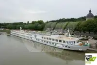 Navio de cruzeiro à venda