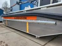 Catamarã à venda