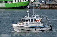 Navio porta-contêineres à venda