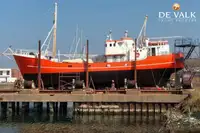 Navio de pesquisa à venda