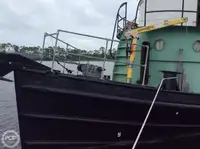 Rebocador à venda