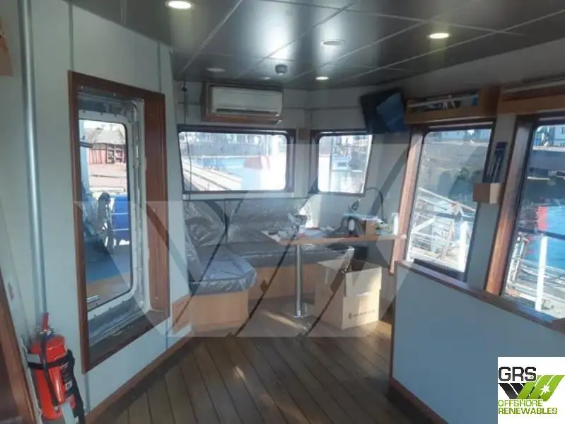 Barcos de trabalho à venda