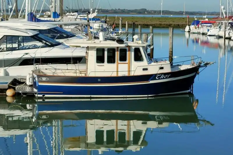 Barcos de trabalho à venda