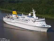 Navio de cruzeiro à venda