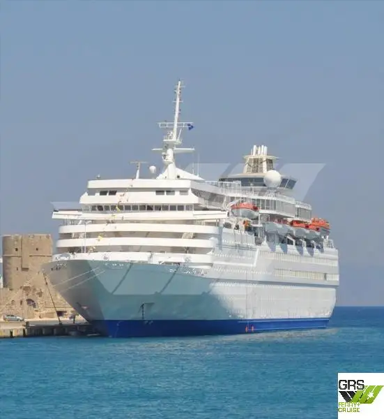 Navio de cruzeiro à venda