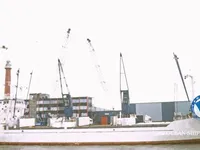Navio frigorífico à venda
