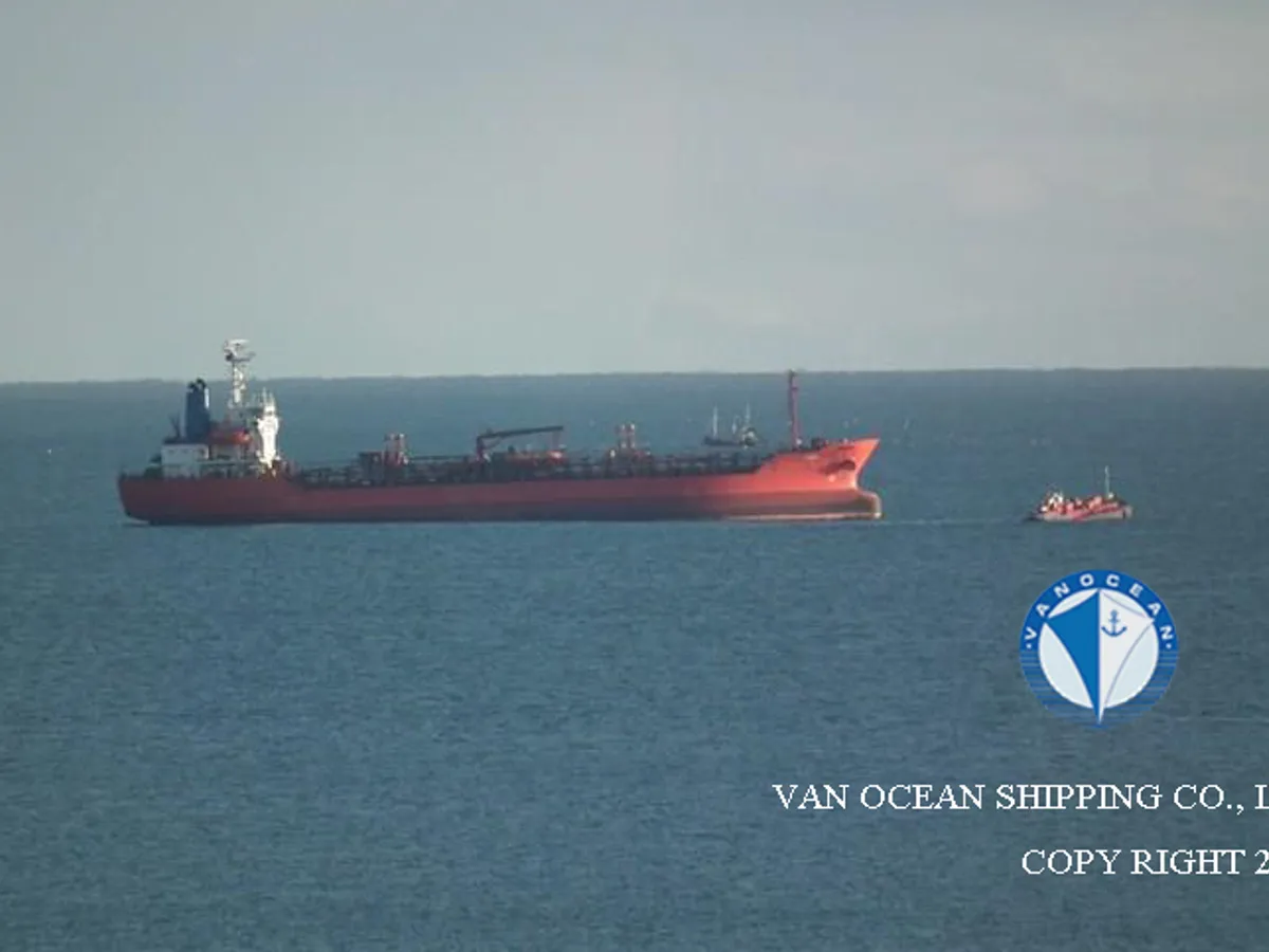 Navio-tanque de óleo/produtos químicos à venda