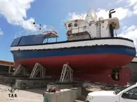 Navio de pesca de arrasto à venda