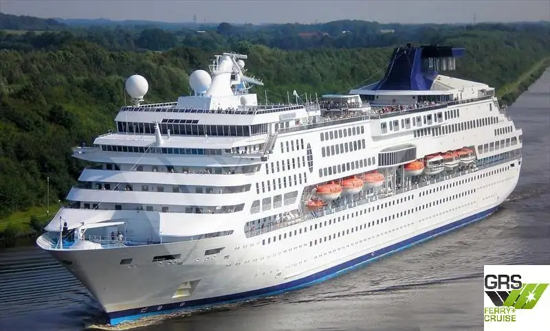 Navio de cruzeiro à venda