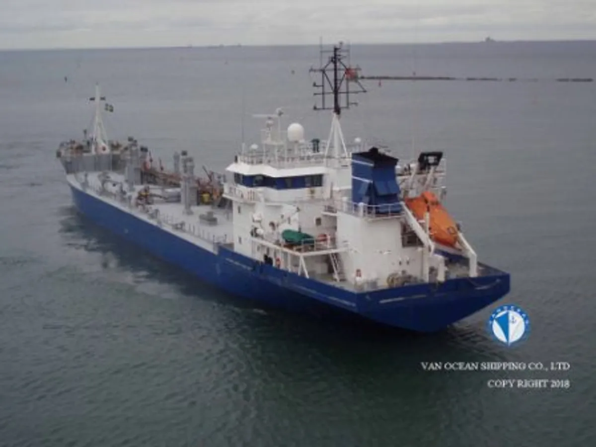 Navio-tanque de óleo/produtos químicos à venda