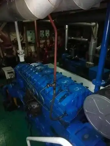Navio-tanque de óleo/produtos químicos à venda