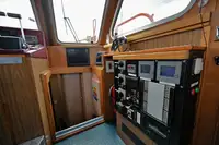 Navio de pesquisa à venda