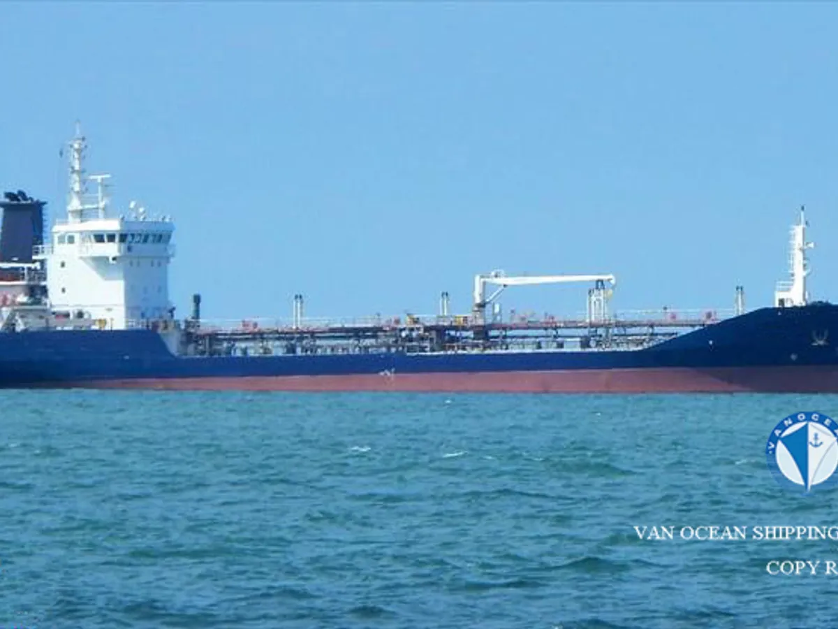 Navio-tanque de óleo/produtos químicos à venda