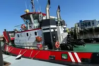 Rebocador à venda
