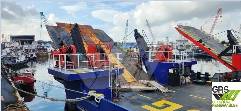 Balsa de desembarque, tanque à venda