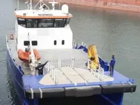 Barco de tripulação à venda