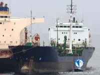 Navio-tanque de óleo/produtos químicos à venda