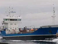 Navio-tanque de óleo/produtos químicos à venda