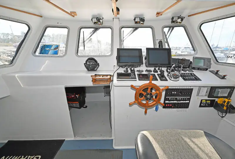 Catamarã à venda