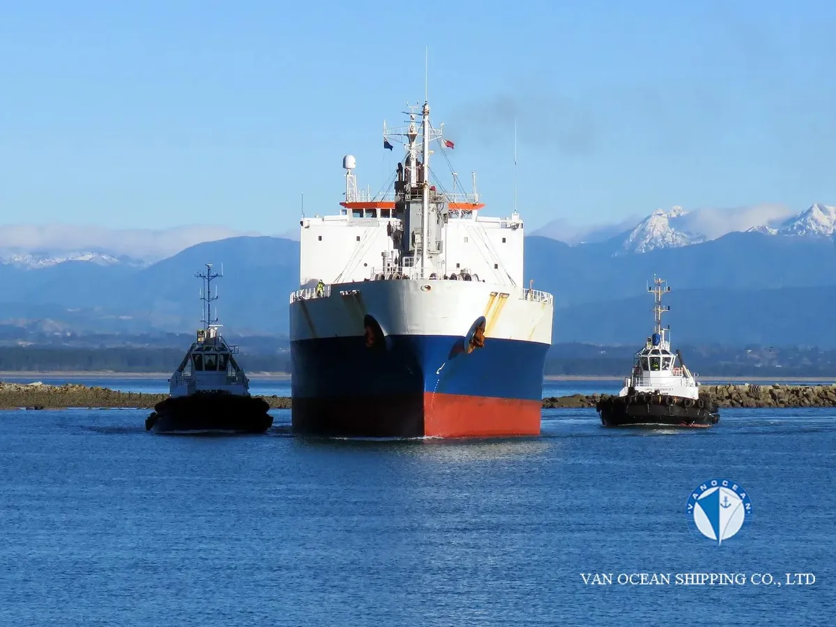 Navio frigorífico à venda