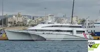 Navio de passageiros à venda