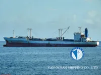Navio frigorífico à venda