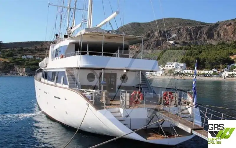 Navio de cruzeiro à venda