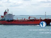 Navio-tanque de óleo/produtos químicos à venda
