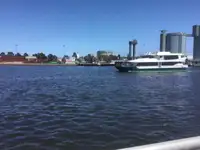 Navio de passageiros à venda