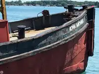Rebocador à venda