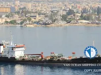 Navio-tanque de óleo/produtos químicos à venda