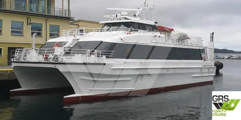 Navio de cruzeiro à venda