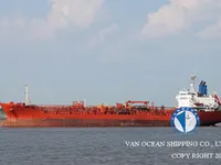 Navio-tanque de óleo/produtos químicos à venda