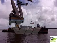 Barcaça à venda