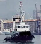 Rebocador à venda