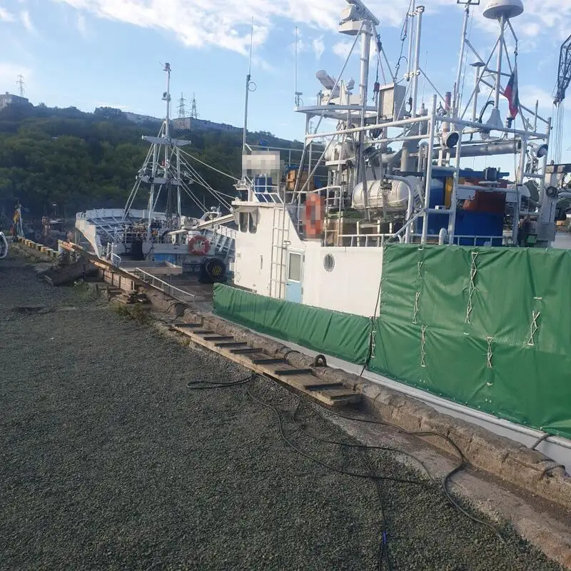 Navio de pesca de arrasto à venda