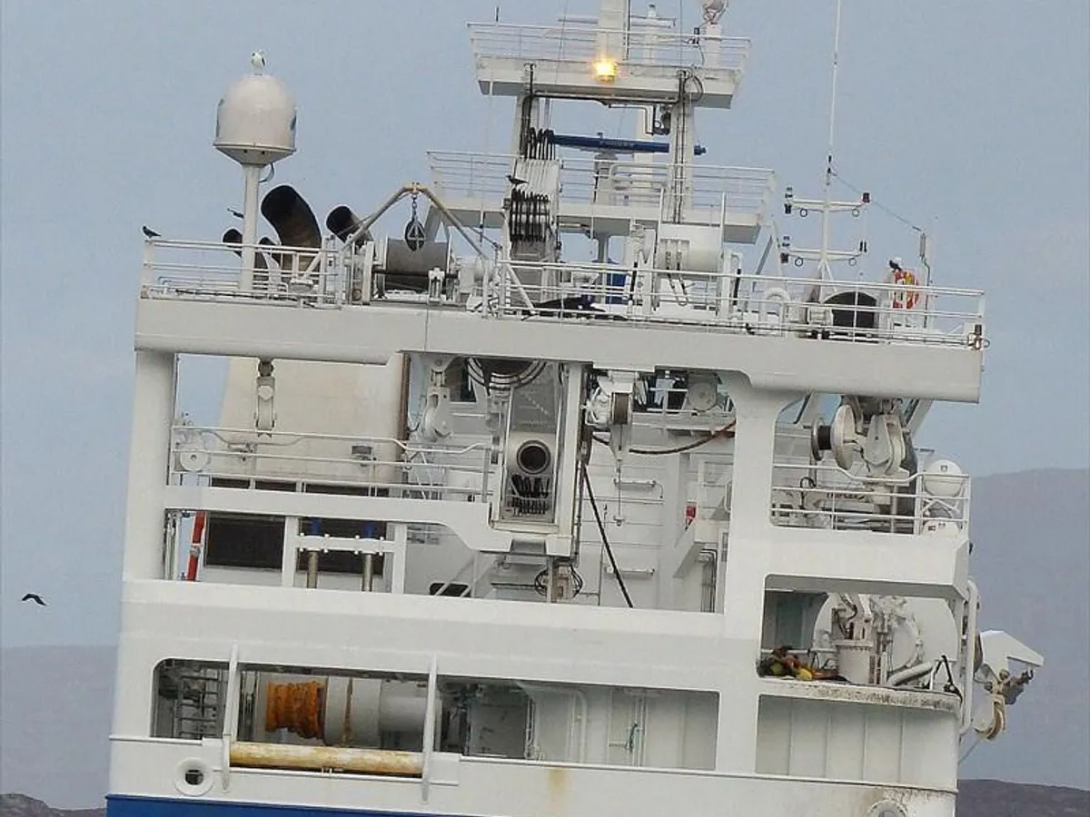 Navio de pesca de arrasto à venda