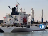 Navio frigorífico à venda