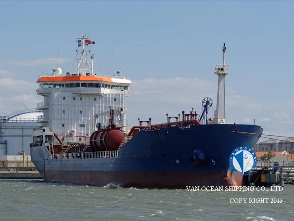 Navio-tanque de óleo/produtos químicos à venda